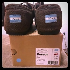 Toms
